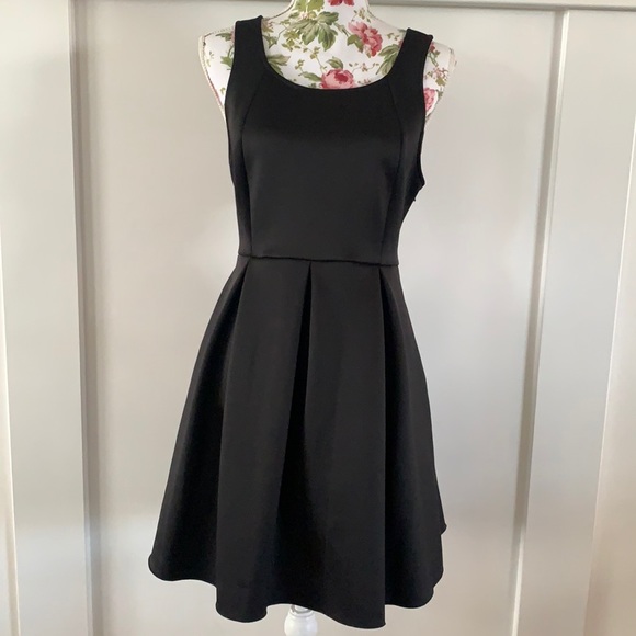 Express Dresses & Skirts - Express little black dress